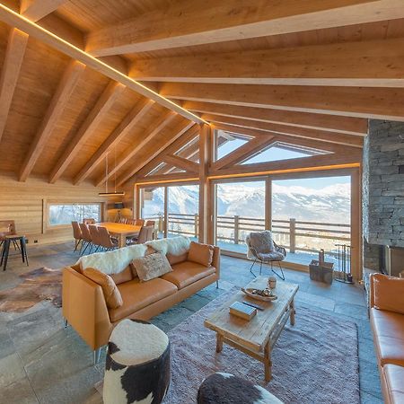 Oak Tree Chalet - On The Ski Slope - Luxury! Нендаз Екстериор снимка