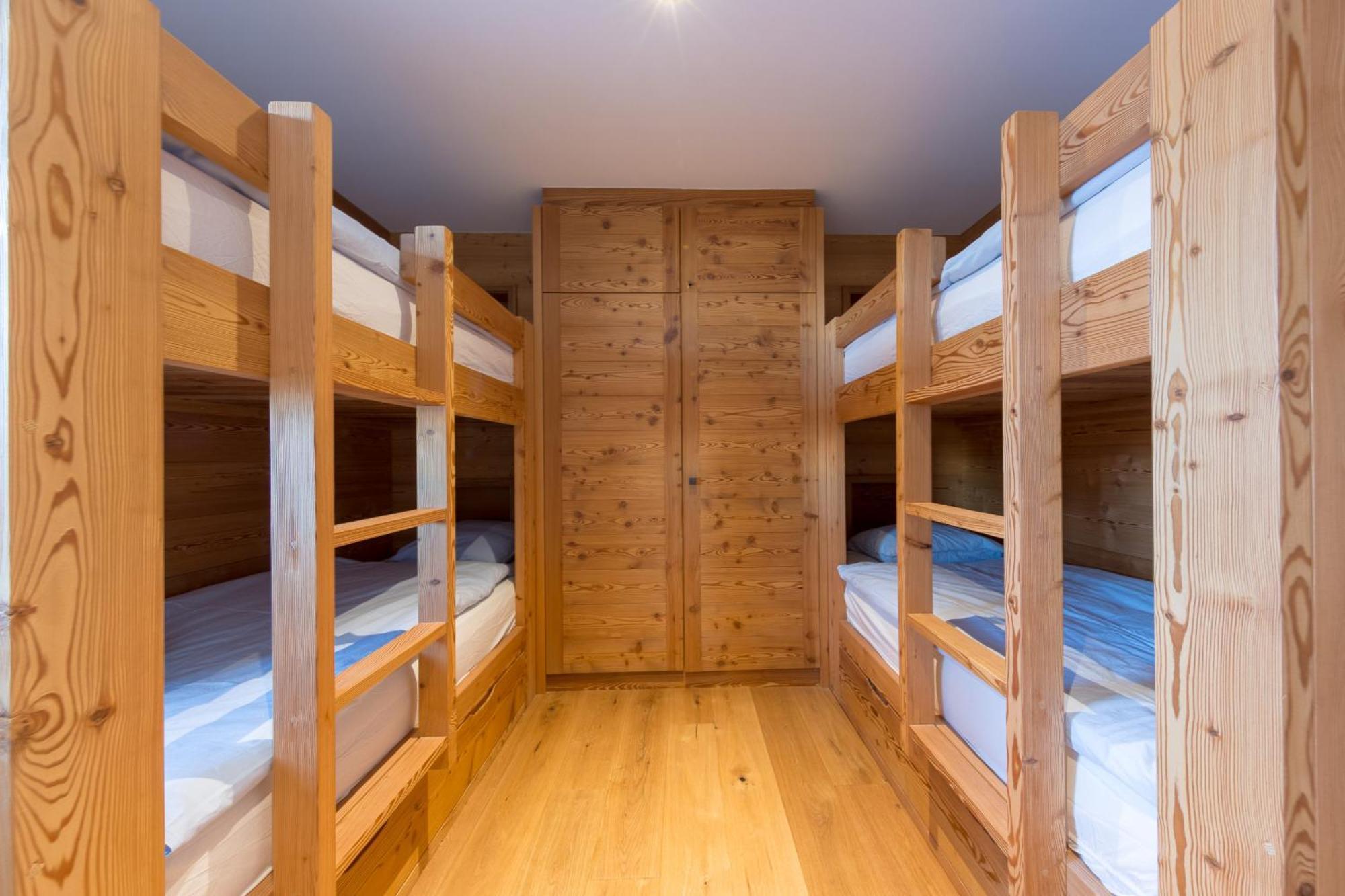 Oak Tree Chalet - On The Ski Slope - Luxury! Нендаз Екстериор снимка